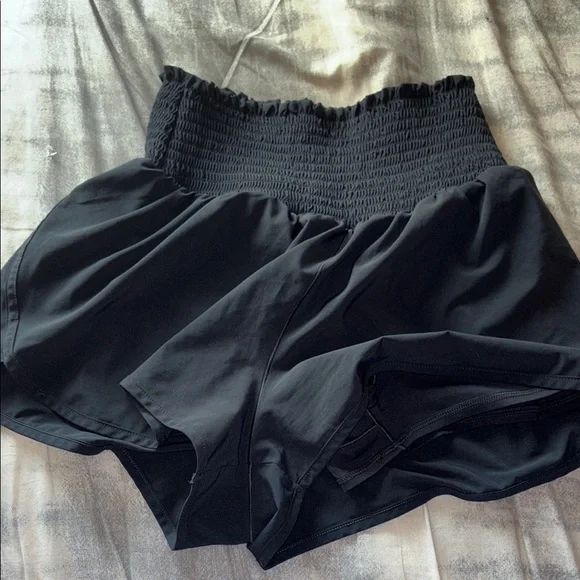 Aerie Shorts - Picture 1 of 2